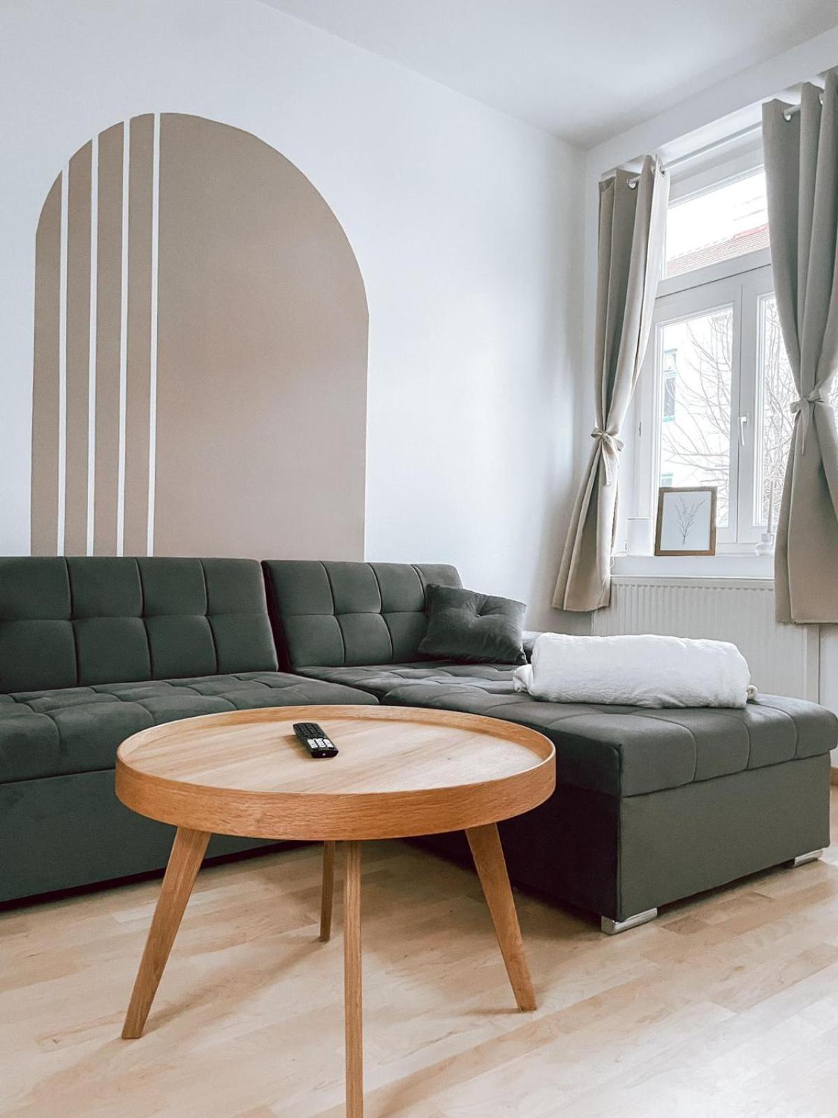 Zentrales Apartment Naehe Schoenbrunn - 5 Pers Wina Bagian luar foto