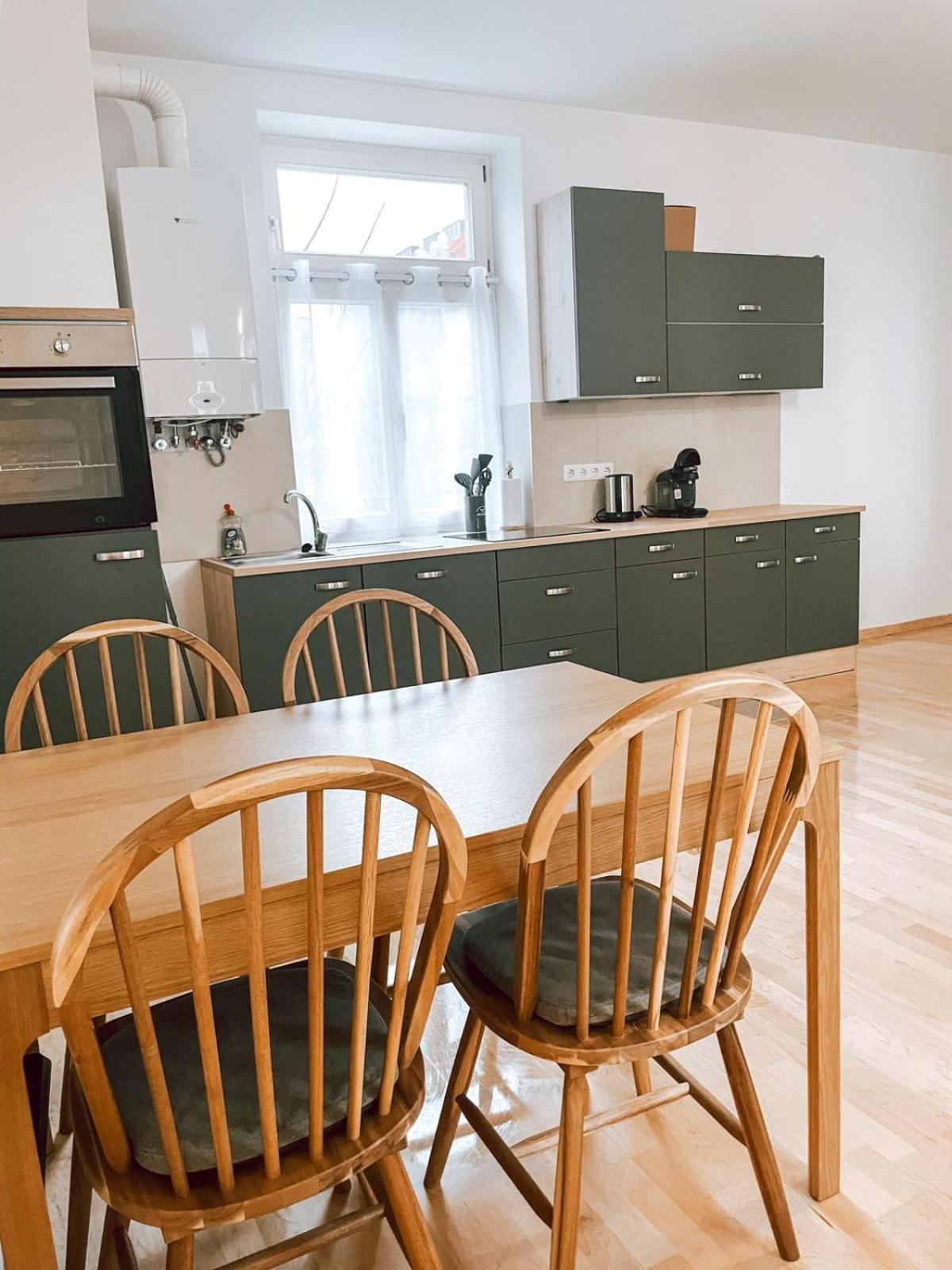 Zentrales Apartment Naehe Schoenbrunn - 5 Pers Wina Bagian luar foto
